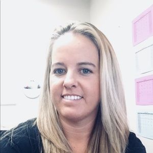 Meet your Posher, Cyndi